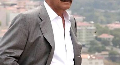 Usta oyuncu Kadir İnanır hayatını kaybetti