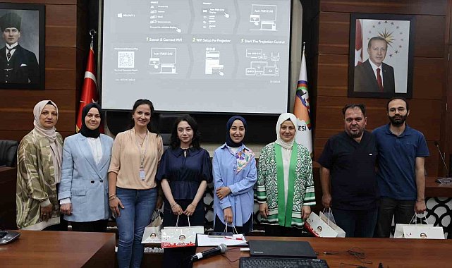 Uzmanlardan kadınlara "erken teşhis, sağlıklı beslenme ve egzersiz" uyarısı