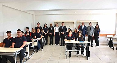 Vali Aydoğdu'dan YKS'ye hazırlanan öğrencilere başarı dileği