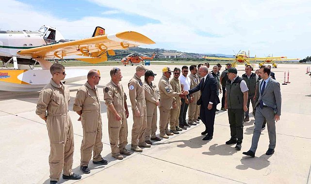 Vali Toraman'dan yangın söndürme uçakları ve helikopterleri pilotlarına ziyaret