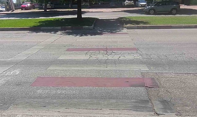 Yayaya çarpan kadın "Gözüme sinek kaçtı, görmedim" diyerek gözyaşı döktü