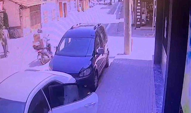 Yere dökülen mazot kazaya sebebiyet verdi; 3 yaralı