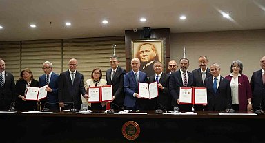 YÖK'ten mesleki eğitimde tarihi dönüşüm: Öğrenciler kampüsten işletmeye geçiyor