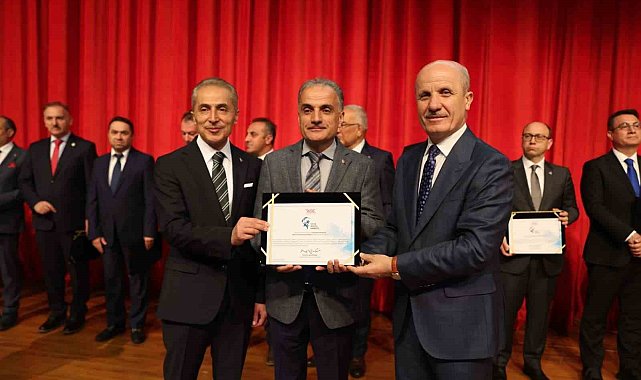 YÖK'ten Sakarya Üniversitesi'ne "Spor Dostu Kampüs" ödülü