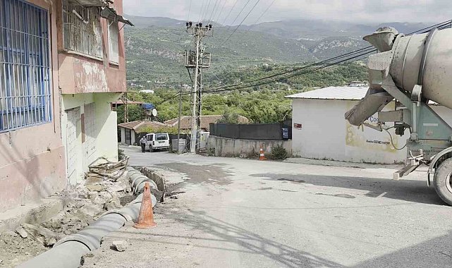 Yola beton dökerek ilerleyen beton mikserine 50 bin TL para cezası