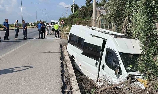 Yolcu minibüsünde dehşet anları kamerada: Kaçırdığı minibüsle kaza yapıp öldü