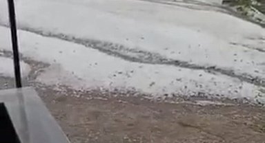 Yozgat'ta sağanak ve dolu etkili oldu