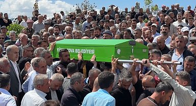 Yüksekova'daki kazada hayatını kaybedenler toprağa verildi