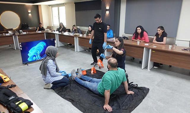 Zamana karşı yarışan sağlıkçılar Eskişehir'de TİLYAD eğitimini başarıyla tamamladı