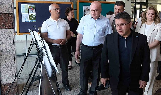 15 Temmuz Demokrasi ve Milli Birlik Günü Fotoğraf Sergisi ziyarete açıldı