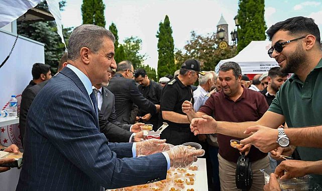 15 Temmuz Şehitleri Lalapaşa Camii'nde dualarla anıldı