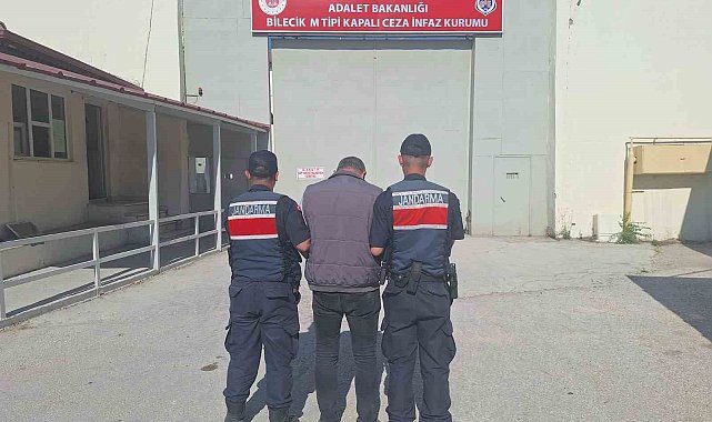 3 yıl 1 ay 15 gün hapis cezasıyla aranan şahıs jandarmadan kaçamadı