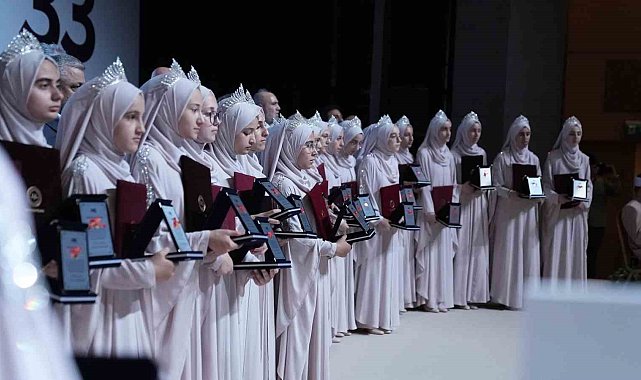 33 hafız icazetlerini dualarla aldı