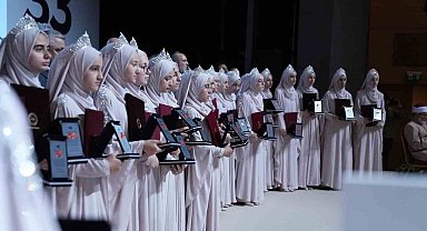 33 hafız icazetlerini dualarla aldı