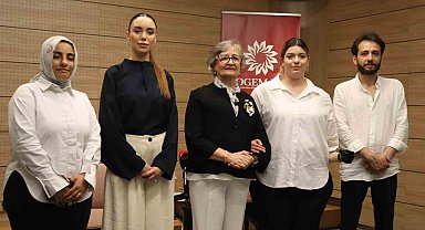 6 Şubat depreminde kolunu kaybeden anne biyonik koluna kavuştu: "En büyük hayalim kızımın saçlarını tarayabilmek"