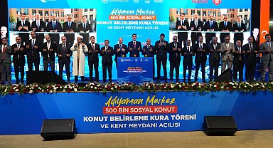 Adıyaman'da 4 bin 905 sosyal konut için kura çekildi... Yeni kent meydanı açıldı