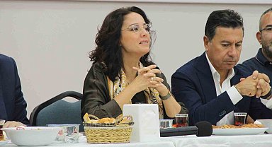 Ahmet Aras ve Gonca Köksal Aras'tan istifa açıklaması: "Şu an istifa ediyoruz gibi bir durum yok"