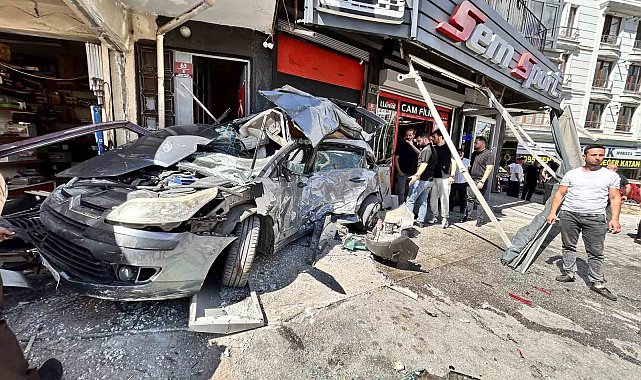 Ankara'da EGO otobüsü iş yerine girdi: 7 yaralı