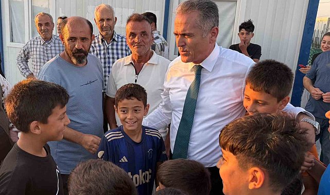 Antakya'da konteyner kentlerden tahliye süreciyle ilgili bilgilendirmeler devam ediyor