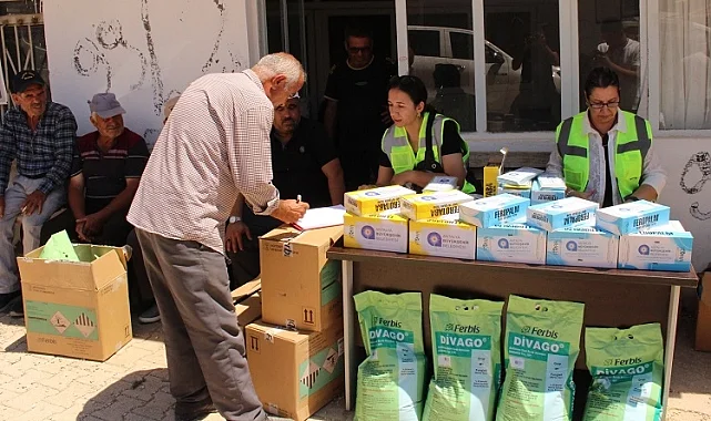 Antalya Büyükşehir'den selden etkilenen üreticilere destek