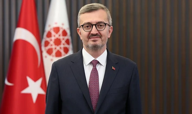 AP'nin Kıbrıs kararına bir tepki de İletişim Başkanı Duran'dan