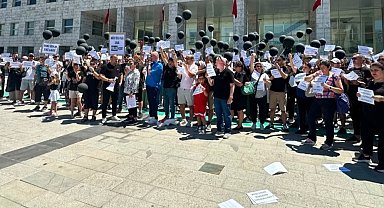 Atış Yapı mağdurlarından açıklama: "Bedelini vatandaş ödüyor"