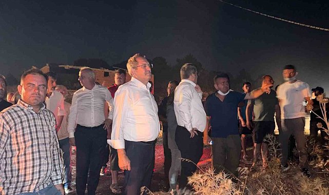 Ayvalık Belediye Başkanı Mesut Ergin: "Yangınla mücadele aralıksız sürüyor"