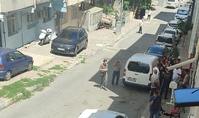 Bağcılar'da iş yerine kurşun yağdırdı: 1 yaralı