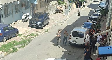 Bağcılar'da iş yerine kurşun yağdırdı: 1 yaralı