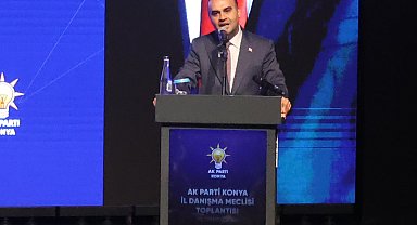 Bakan Kacır: "Ay yıldızlı bayrağımızı kendi uzay aracımızla Ay'a ulaştıracağız"