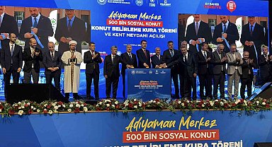 Bakan Kurum: "Adıyaman yıkıldığı yerden doğruldu"