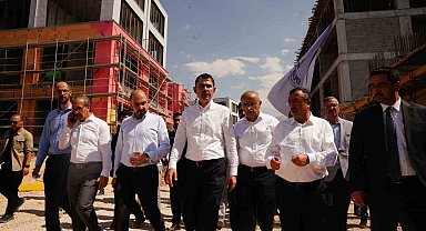 Bakan Kurum'un ismi Malatya'da oy birliği ile bir caddeye verildi
