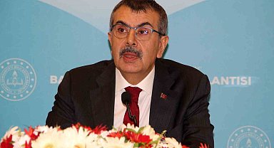Bakan Tekin: "Özel okullarda öğretmenlerin ortalama maaşı 40 bin lira"