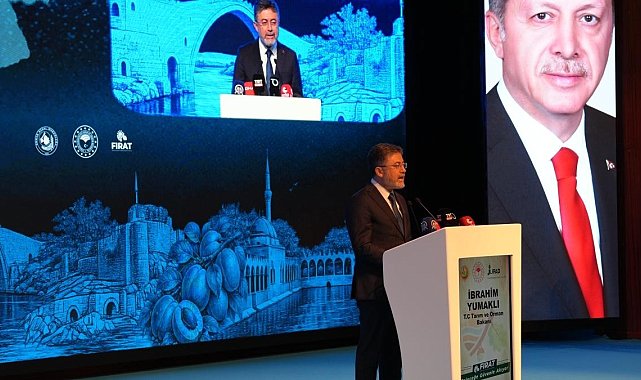 Bakan Yumaklı'nın Katılımıyla Fırat Havzası Rehabilitasyon Projesi'nin tanıtımı gerçekleştirildi