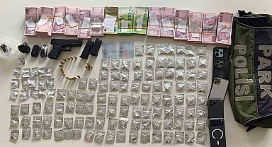 Bakırköy'de otomobilde uyuşturucu düzeneği: 4 şüpheli tutuklandı