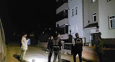 Balkondan düşen yaşlı adam hayatını kaybetti