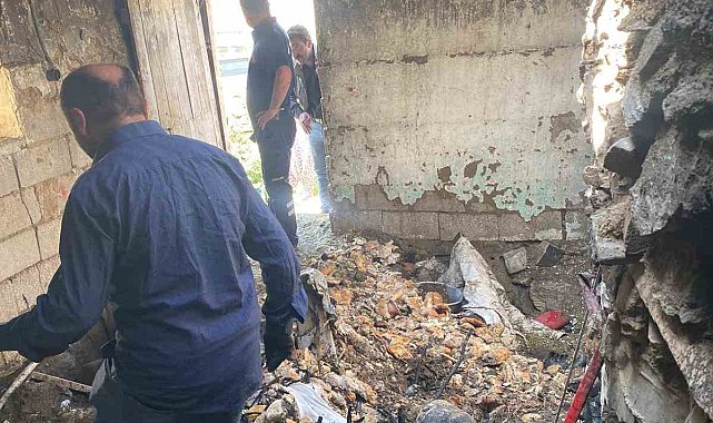 Başkale'de tandır evi yangını
