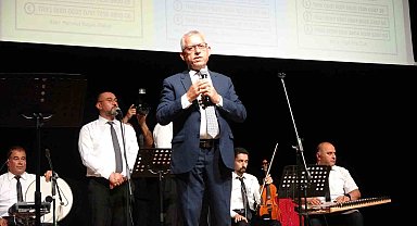 Başkan Arslan, çocuklar için şarkılar söyledi
