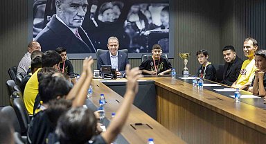 Başkan Seçer: "Amacımız 'basketbol şehri' hüviyetini Mersin'e tekrar kazandırmak"