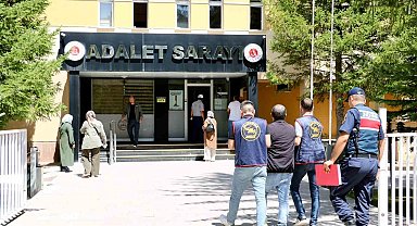 Bayburt'ta 15 yıl 4 ay hapis cezası bulunan hükümlü yakalandı