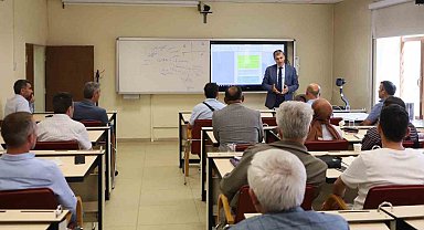 Bayburt'ta 'Eğitim Kurumları Yönetici Yetiştirme Sertifika Programı' başladı