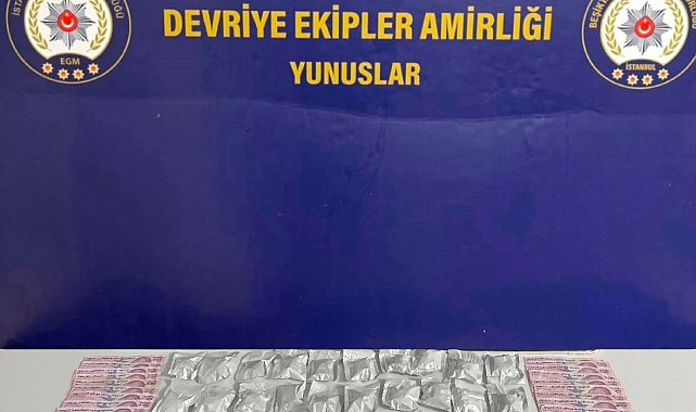 Beşiktaş'ta şüphe üzerine durdurulan araçta çamaşır makinesine gizlenmiş 37 paket esrar ele geçirildi