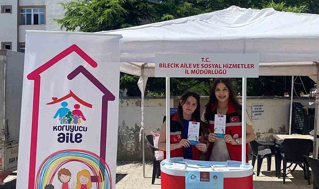 Bilecik'te koruyucu aile tanıtım standı açıldı