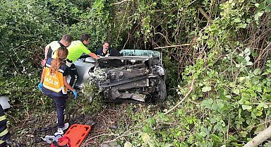 Bilecik'te trafik kazası, 1 kişi hayatını kaybetti, 1 kişi de ağır yaralandı