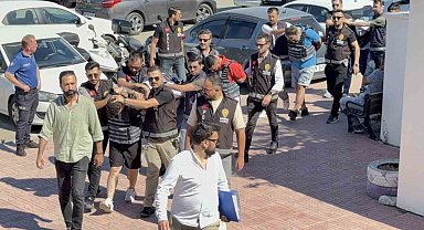 Bitez'deki cinayet soruşturmasında 7 şüpheli adliyeye sevk edildi