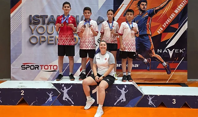 Bursa Büyükşehirli badmintonculardan 6 madalya