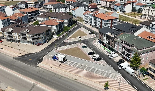 Bursa İnegöl'de 11 sokakta asfalt ve tretuvar çalışması tamamlandı