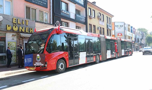 Bursa'nın metrobüsü ilk kez İnegöl'de görücüye çıktı