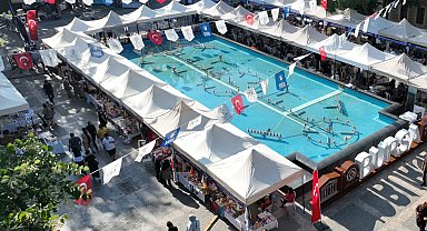 Bursa'da Kadın Dayanışma Pazarı büyük ilgi gördü