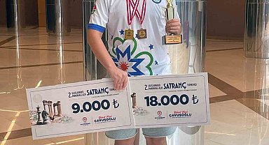 Büyükşehir sporcuları satrançta başarılarını sürdürüyor